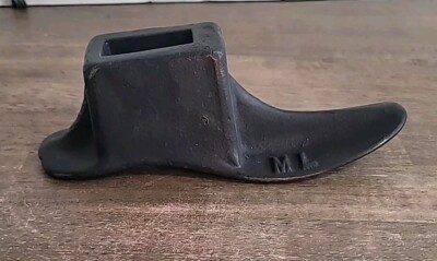 Vintage Cast Iron Shoe Repair Anvil 