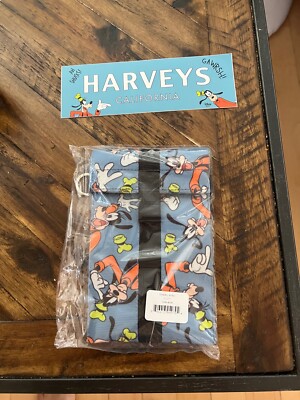 Harvey\'s Seatbelt Disney Exclusive Goofy Bones BP Harveys Is Getting Goofy With Their Next Handbag Collection  main image 2