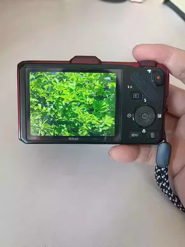 Nikon COOLPIX S9300 16.0MP Digital Camera 18x Optica Zoom Black & Red Color - Picture 7 of 17