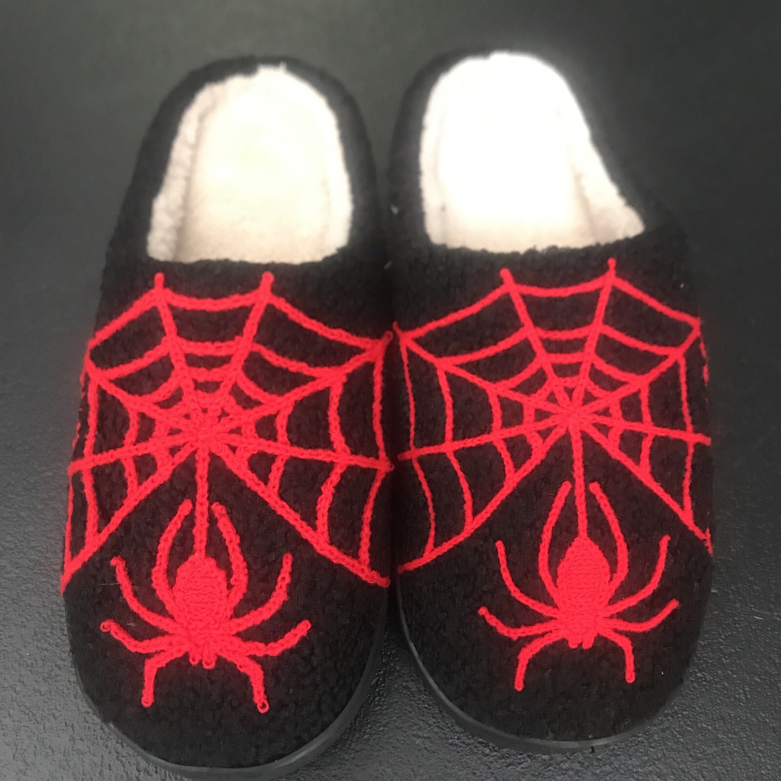 SAOLA Pantofole ragno rosso e ragnatela con suola in gomma