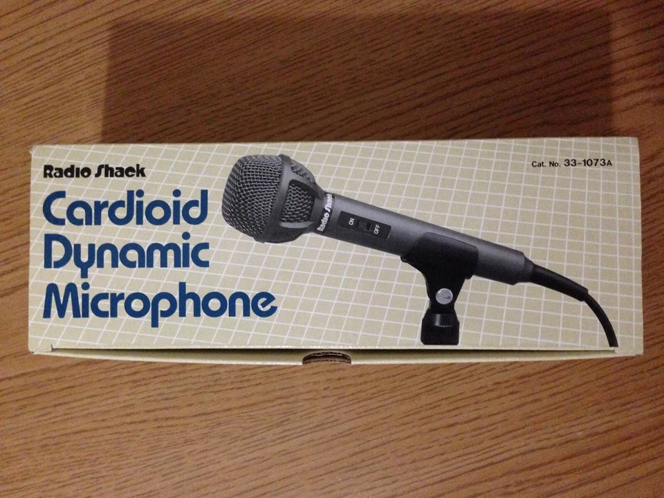 Realistic Radio Shack Professional Cardioid Dynamic Microphone 33-1073A NIB NEW - Image 2 of 4