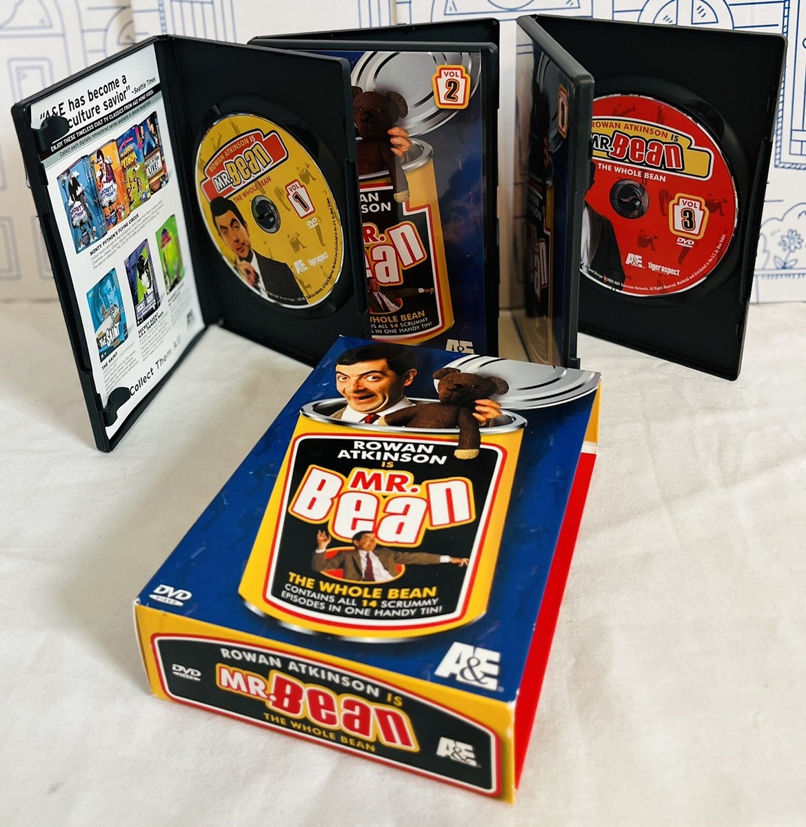 Mr. Bean The Whole Bean 3 DVD Discs 2003 TV Show Set Collection