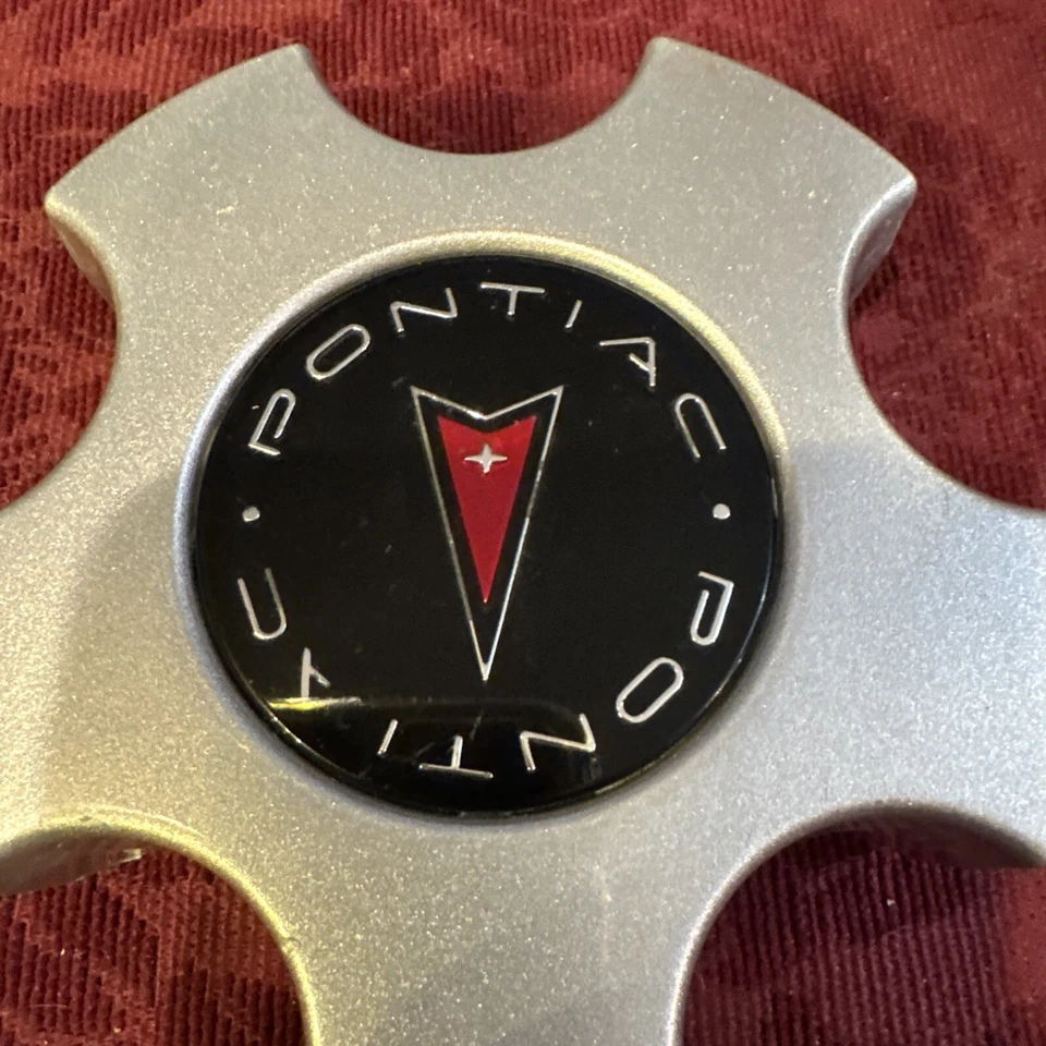 Pontiac Aztek Montana Bonneville 2001-2005 tapa central OEM 6545 6562 9593768 Foto 2 de 3