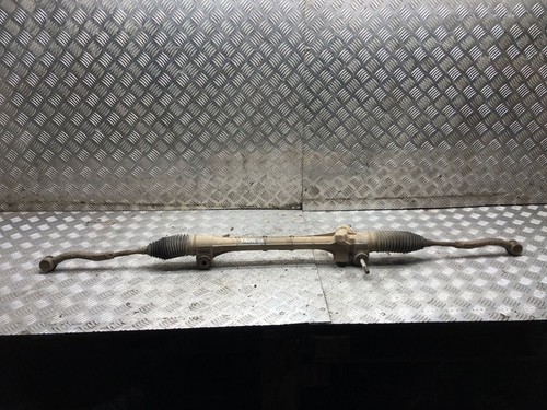 Toyota Yaris 2006 Lenkgetriebe F800000672 2006 66kW DRA66608