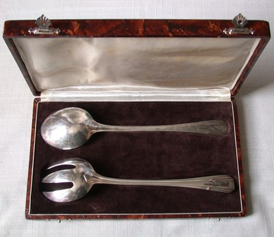 Versilbertes Metall SALATSERVICE CHRISTOFLE monogrammiert L C SILVER PLATED silber