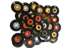 Lot of 45 rpm Vinyl Records for Crafts and Wall Decoration 7" 45's VTG