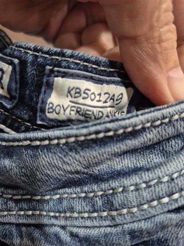 Miss Me Embroidered  Boyfriend Ankle Jeans Girls Size 8 - Picture 4 of 11