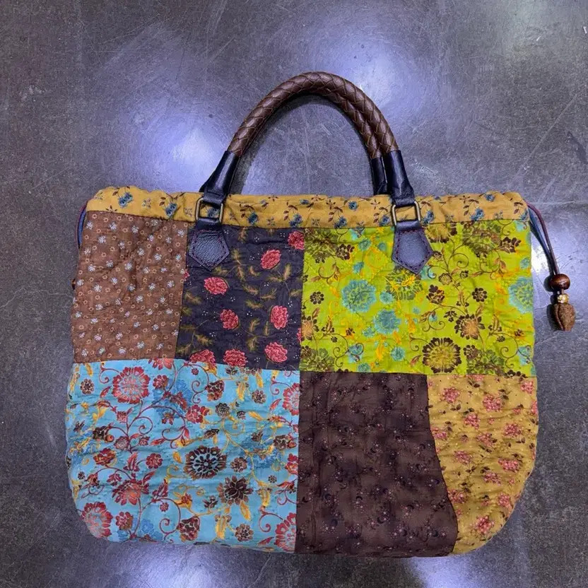 Patchwork Flower Quilted Handmade Leather Tote Bag - image 4