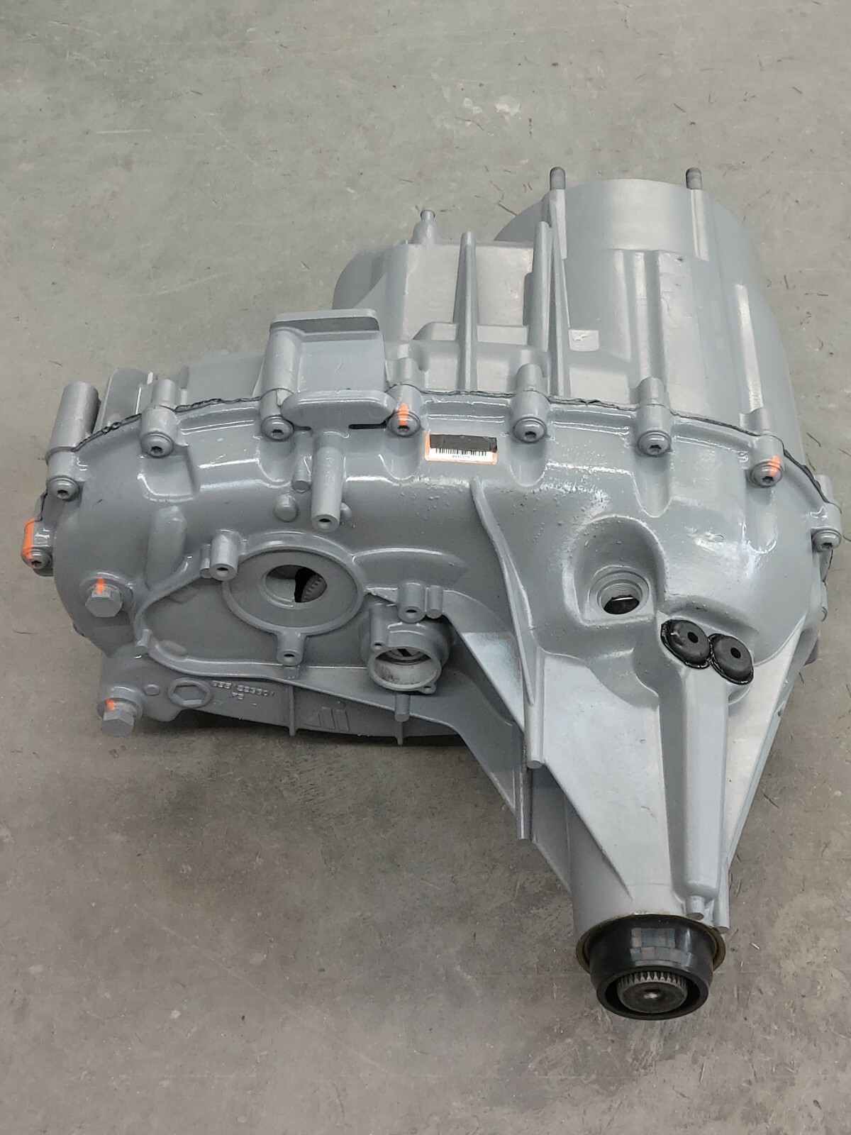 102022 GM 1500 MAGNA 3010 NPO Remanufactured Transfer Case Assembly
