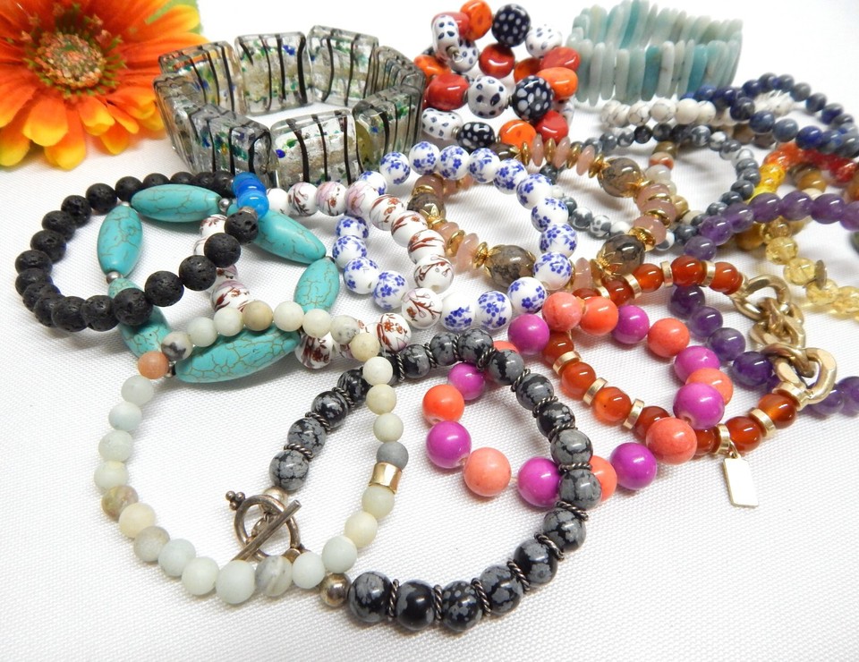 STONE, GLASS & CERAMIC BEAD BRACELET LOT VINTAGE TO NOW FASHION