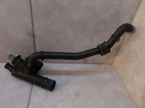 VW Touran 1T1  Kühlerschlauch Wasserschlauch Motorleitung Schlauch  1k0121096