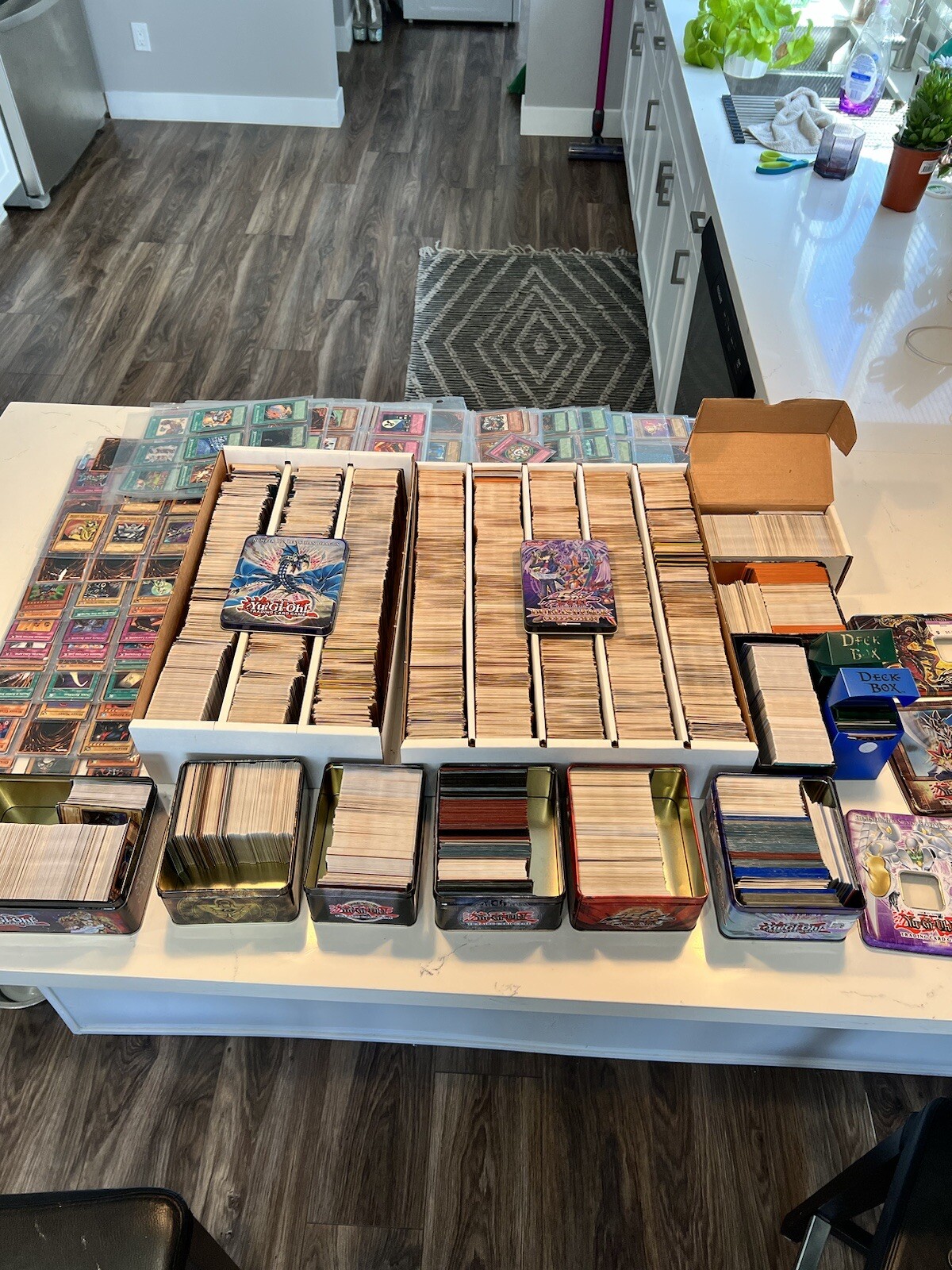 5000 yugioh card Lot 500 HOLOs containers Bulk Giant Lot First Edition ...
