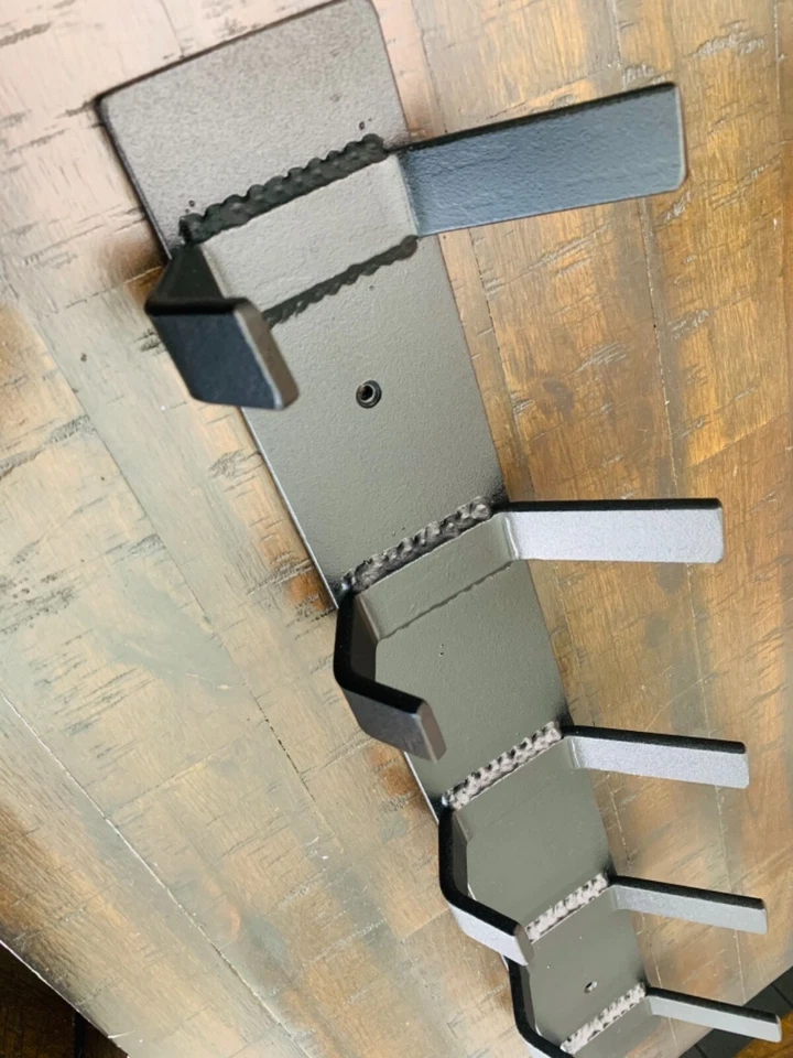 Farmhouse wall Mount coat Rack, rustic, modern, 18” Foto 3 de 4