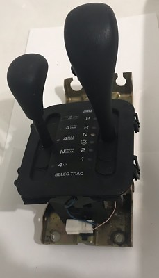 Jeep Grand Cherokee WJ 99-03 Automatic Transmission Floor Shifter Assembly