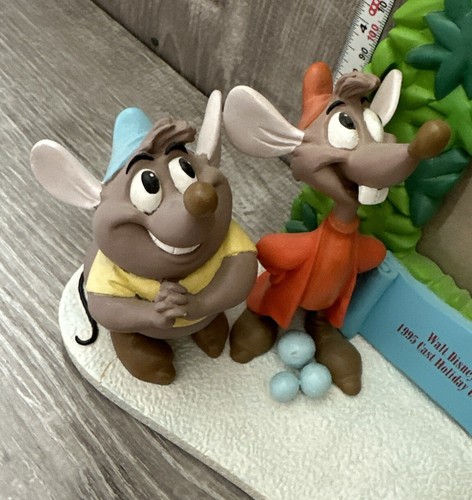 MARCO DE FOTOS DE RATONES WALT DISNEY WORLD: CELEBRACIÓN NAVIDEÑA ELENCO 1995 - Imagen 2 de 7