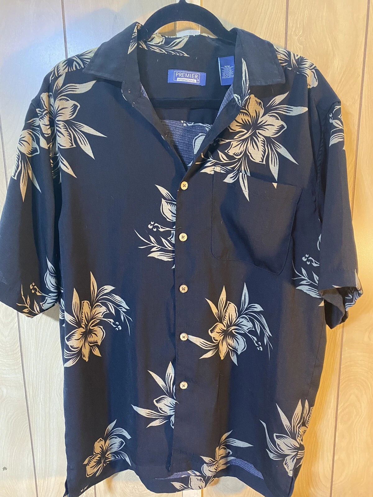 PREMIER INTERNATIONAL Mens Black Hibiscus Hawaiian Shirt Size Medium