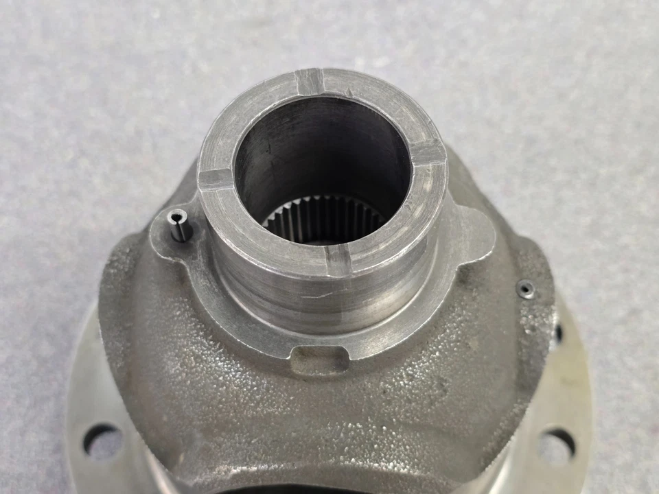 VERY NICE USED ORIGINAL PORSCHE 911 915 930 OPEN DIFFERENTIAL ASSEMBLY 78-81 #8 - Imagem 2 de 4