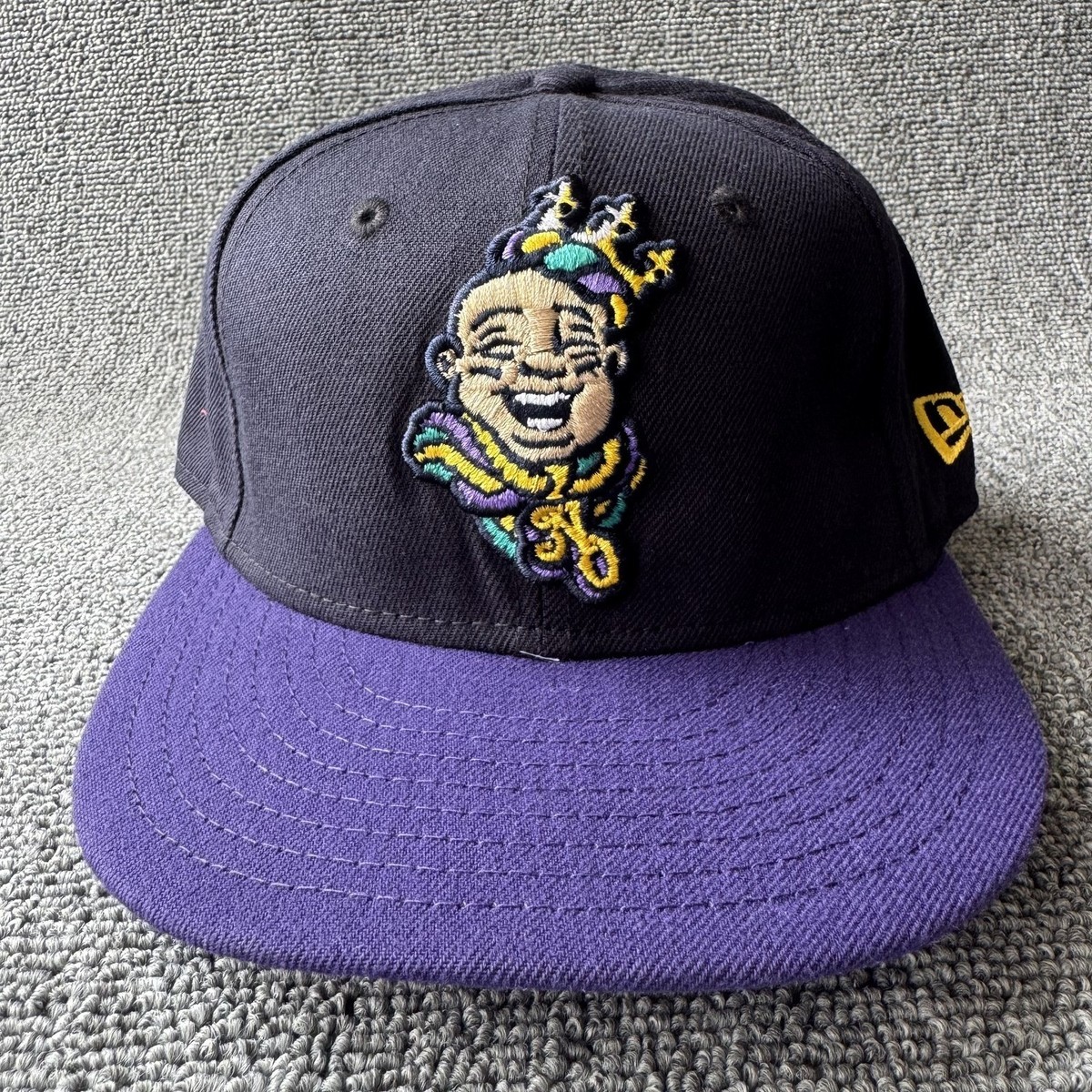 New Era Baby Cakes 59FIFTY Fitted Black Purple 7 1 8 MiLB Hat