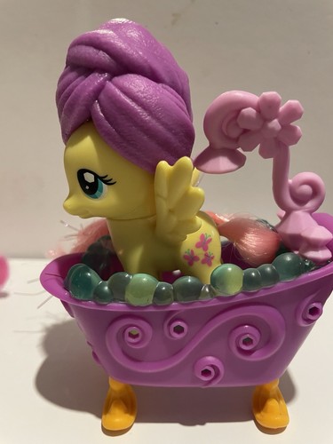 My Little Pony Pinkie Pie And Fluttershy Crystal Bath Set 2012 - Picture 7 of 15