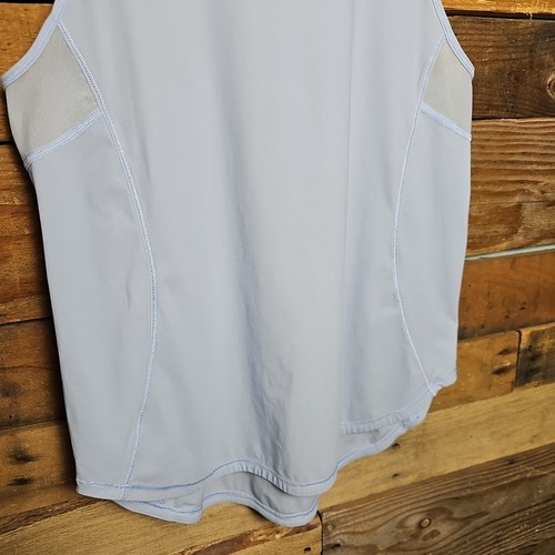 Lululemon Damengröße 4 puderblau geformtes Tanktop Rückenschlitz Fitnessstudio Laufen - Bild 2 von 7