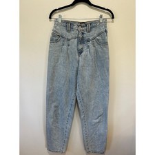 BDG Urban Outfitters jeans size 25 light wash 90s mom cotton