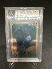 1994-95 Upper Deck Collector's Choice - Michael Jordan #23 Gold Foil Signature