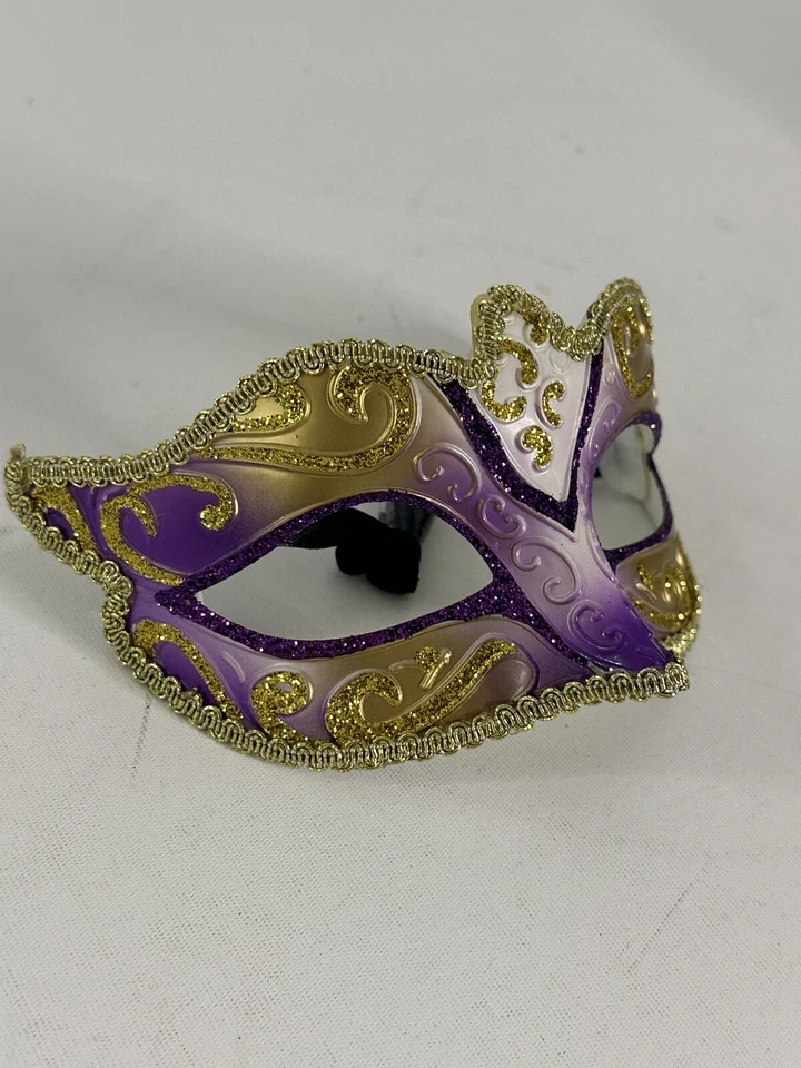 Hand Printed Venetian Mascarade Full Face Mask Made in Italy Venezia Maradi Gras - Image 2 of 4