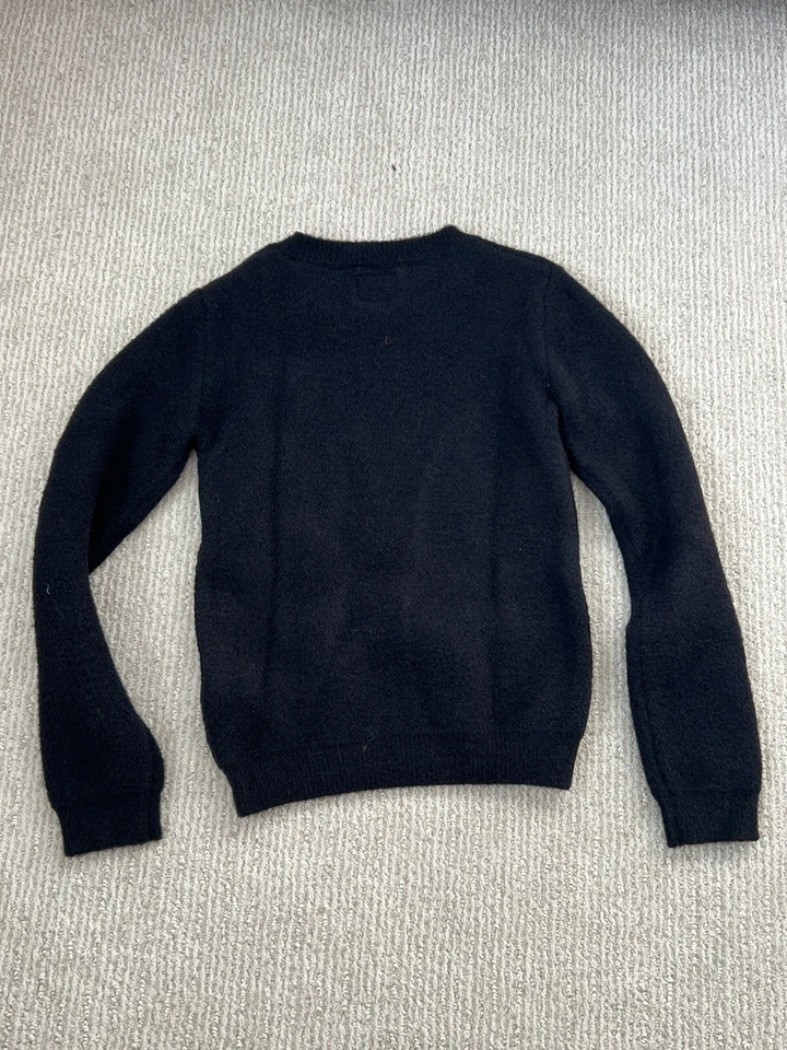 Suéter negro Guess niña joven talla 6 Foto 2 de 2