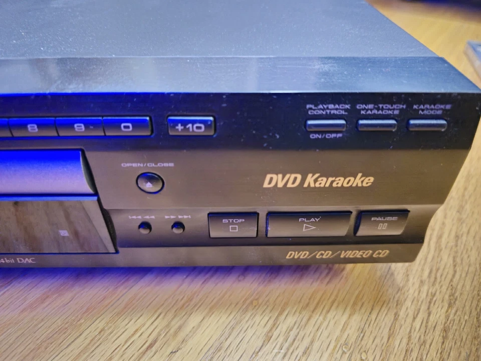 Pioneer Karaoke Player DVD-V550 AC110V NTSC Powers On Does Not Read Discs READ! - Image 2 of 4