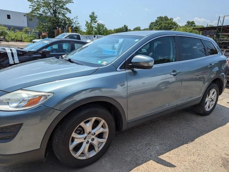 Mazda CX-9 2011 montaje elevador maletero eléctrico Foto 3 de 4