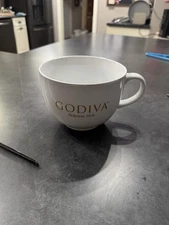 Godiva 2017 Super Large 48 Ounce Mug Souvenir 