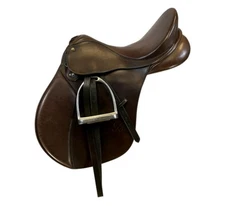 Bates Caprilli all purpose english saddle,16.5”seat,changeable Gullet & Cair pkg