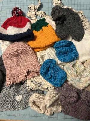 Handmade Knitted Baby Infant Clothes Hats Mittens Dress Socks Booties lot