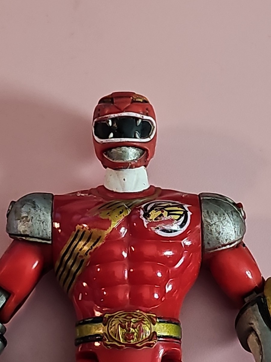 Power Rangers Wild Force Red Lion Ranger Rider Cycle Driver 5.5