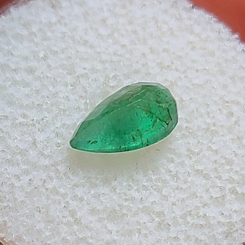 EMERALD .94 CARAT NATURAL COLOMBIAN EMERALD LOOSE STONE PEAR SHAPE CUT GEMSTONE - Picture 9 of 12
