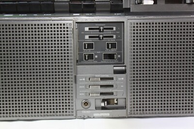 『新品』　SHARP シンクロ カセットテープレコーダー　RD-670AV1 新品』 SHARP シンクロ カセットテープレコーダー RD-670AV1