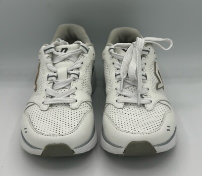 Vionic Thrill Walking Sneakers, White, Women's M