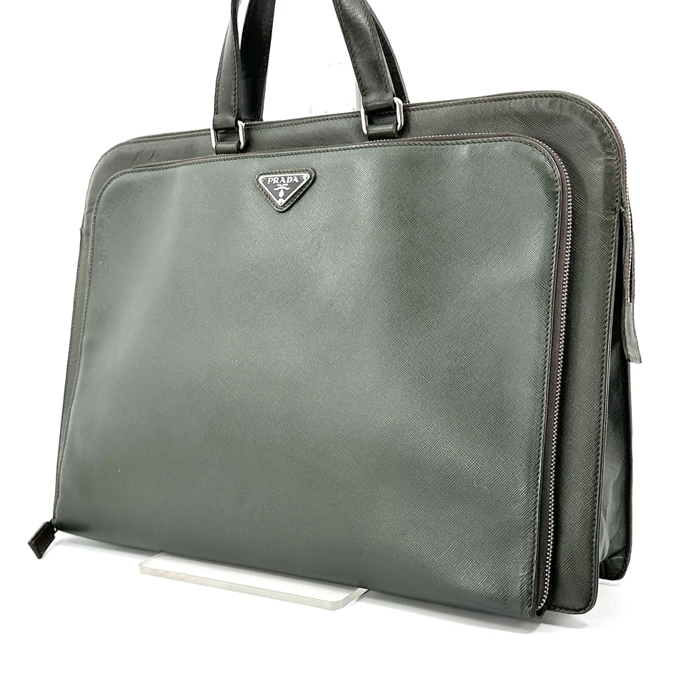Auténtico maletín de negocios PRADA Saffiano de cuero verde Kahki Foto 3 de 4