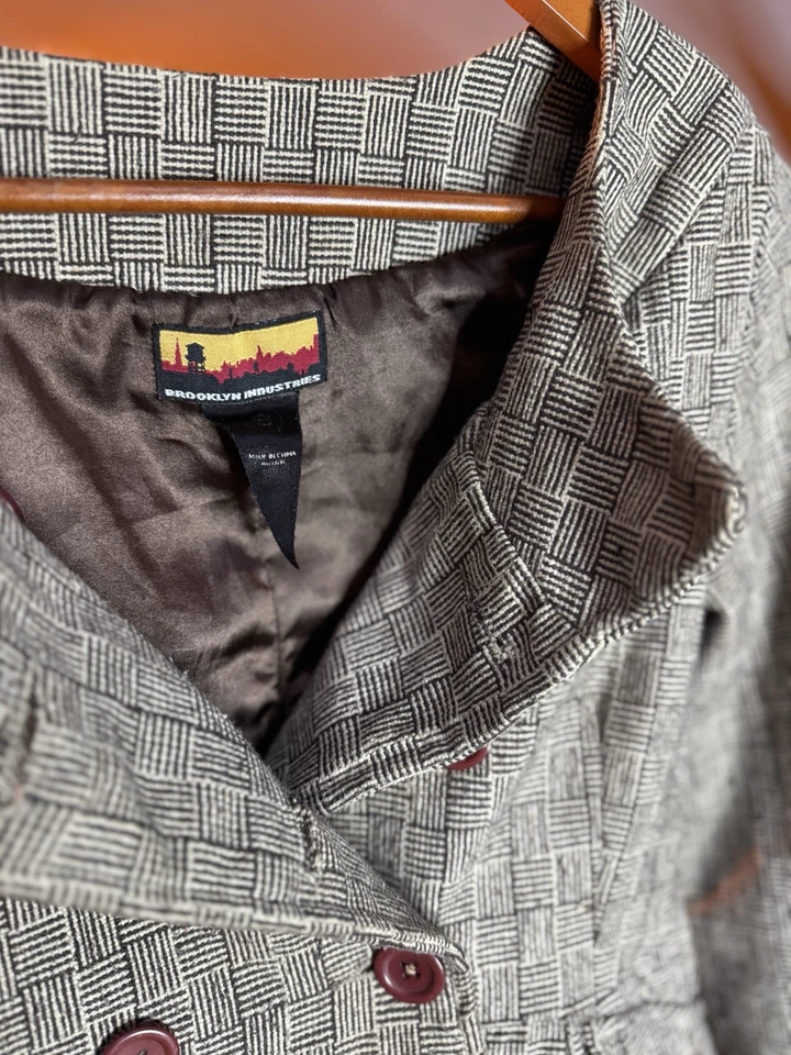 Linda chaqueta abotonada de Brooklyn Industries talla S, aspecto adorable Foto 2 de 4