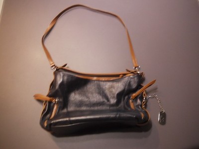 Sehr schöne blaue Leder Handtasche Marke Anna Morellini wenig benutzt