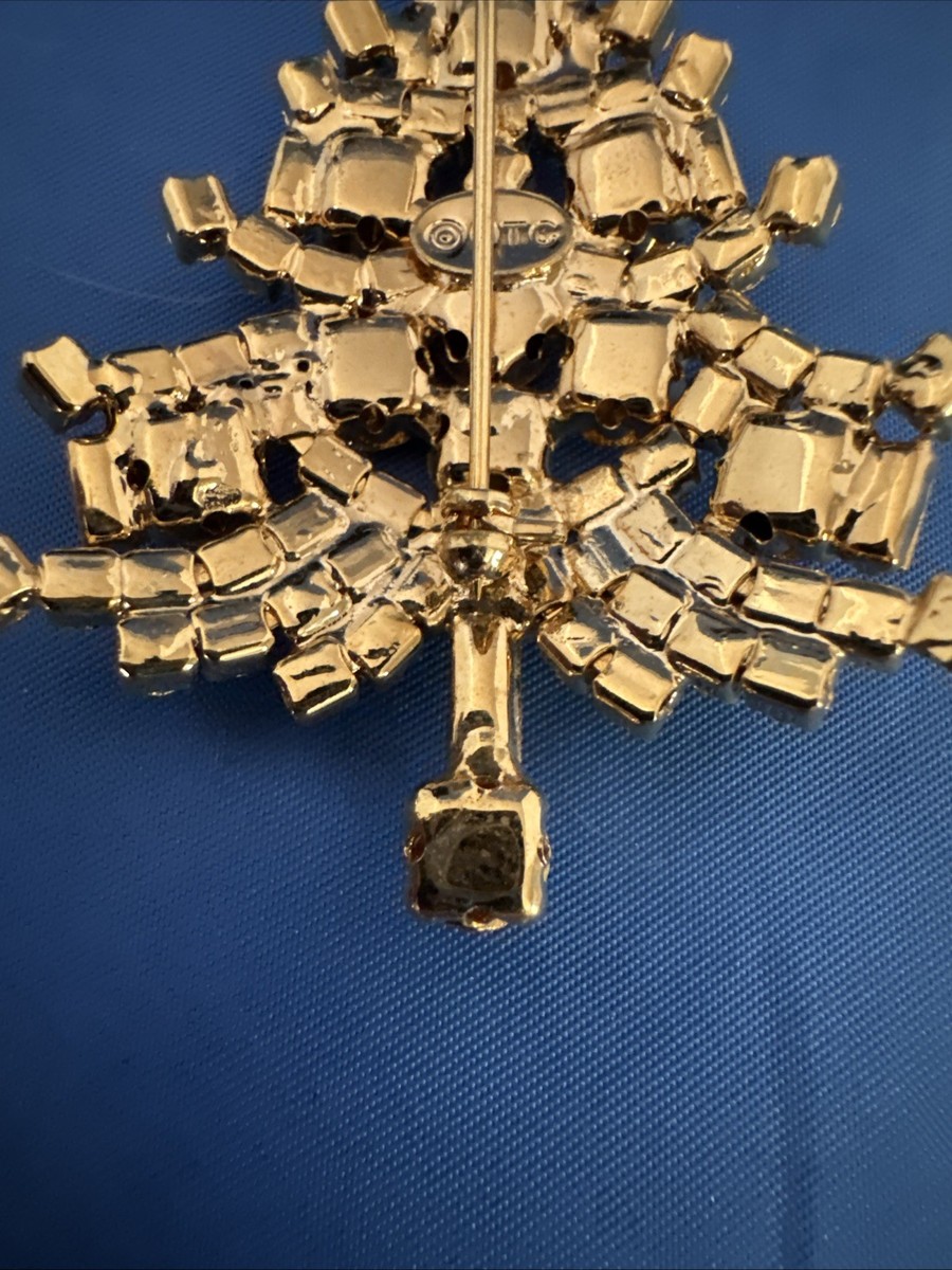 Vintage OTC Rhinestone Christmas Tree Brooch Six Candle Multicolor View 4