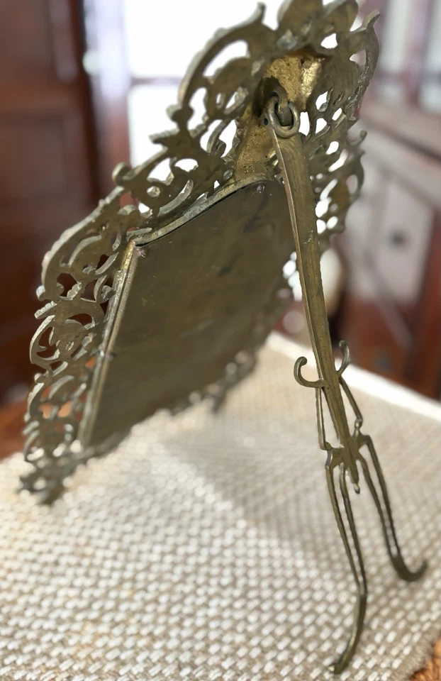 Antiguo Bradley & Hubbard latón no. Caballete espejo 32 enmarcado o baco de pared Foto 2 de 4