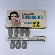 Vintage Sylvania M2 Flashbulbs - Blue Dot Clear Bulbs Lot of 7 W/ Box 