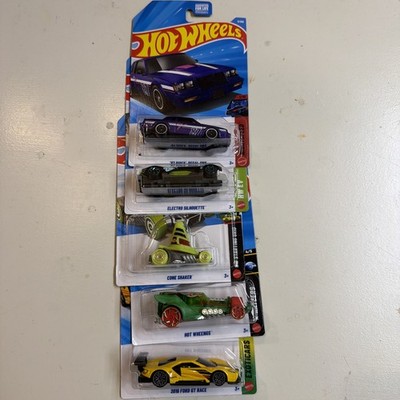 5 Hotwheels Treasure Hunt