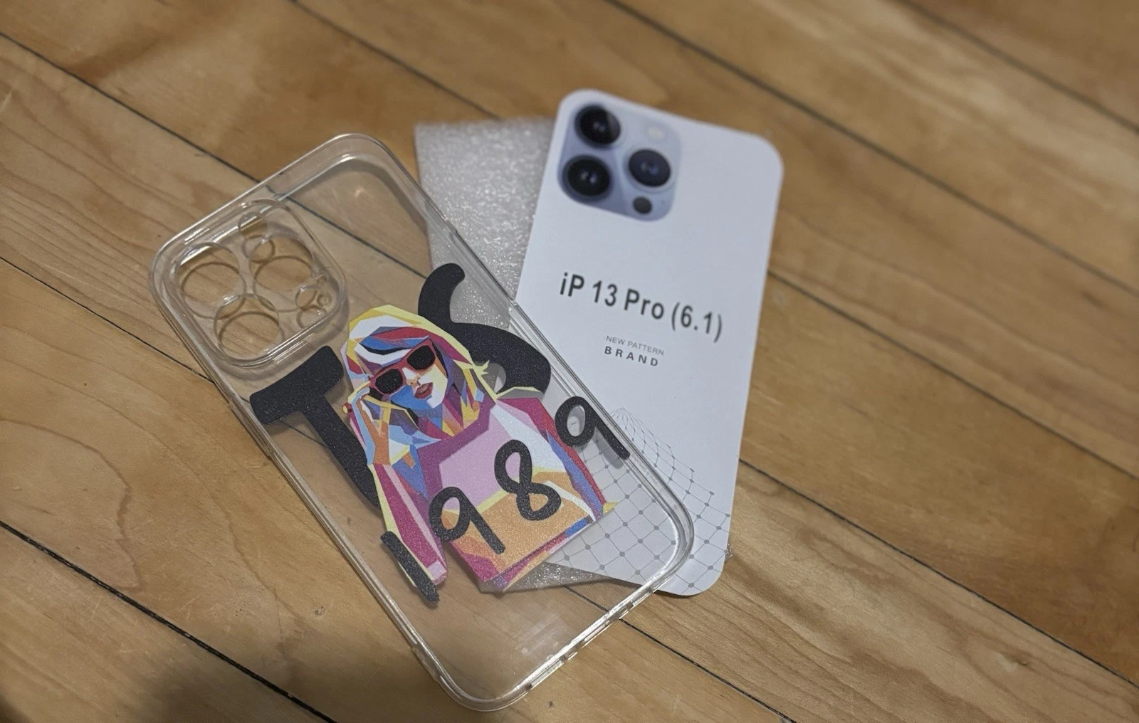 Swift Phone Case iPhone 13