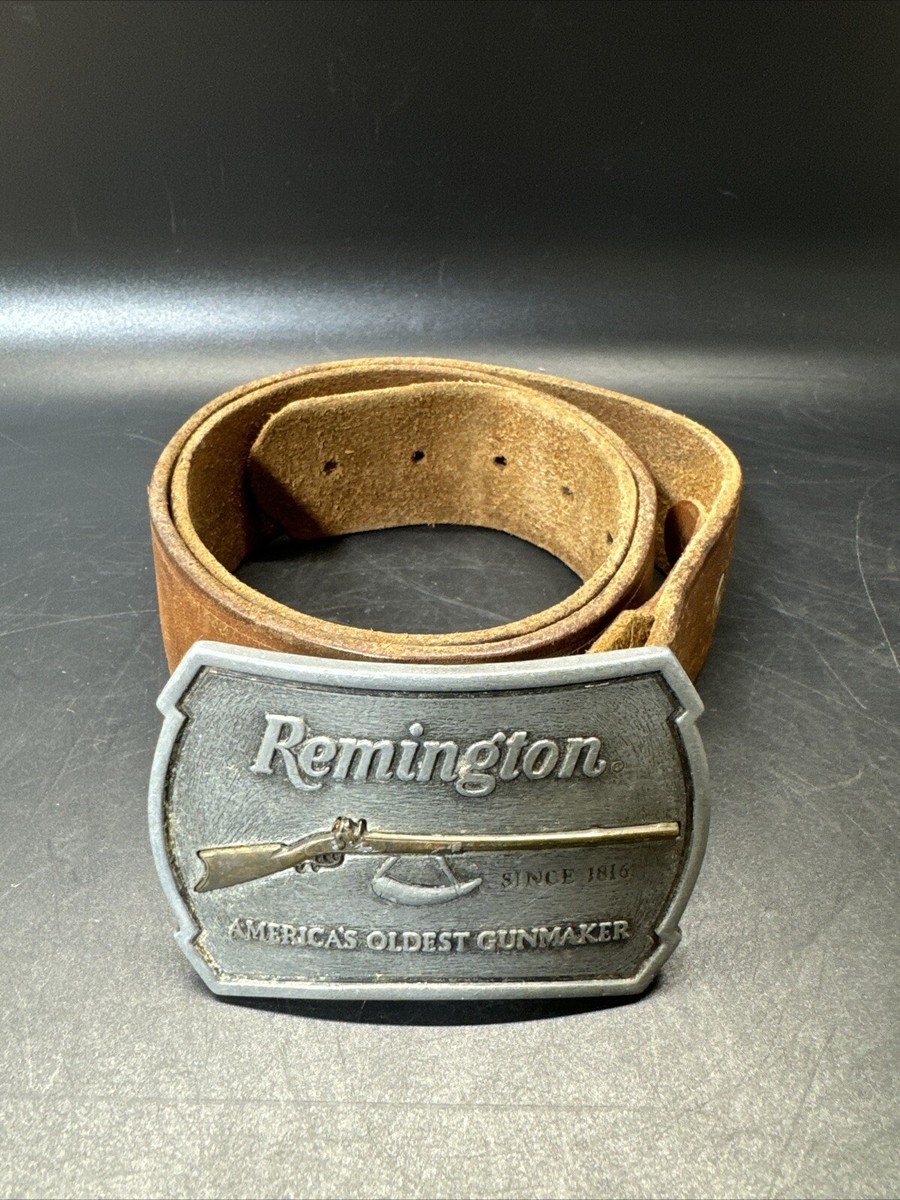 Remington 22 Rifle Belt Buckle Two toned/ 1976 Limited  display picture 3