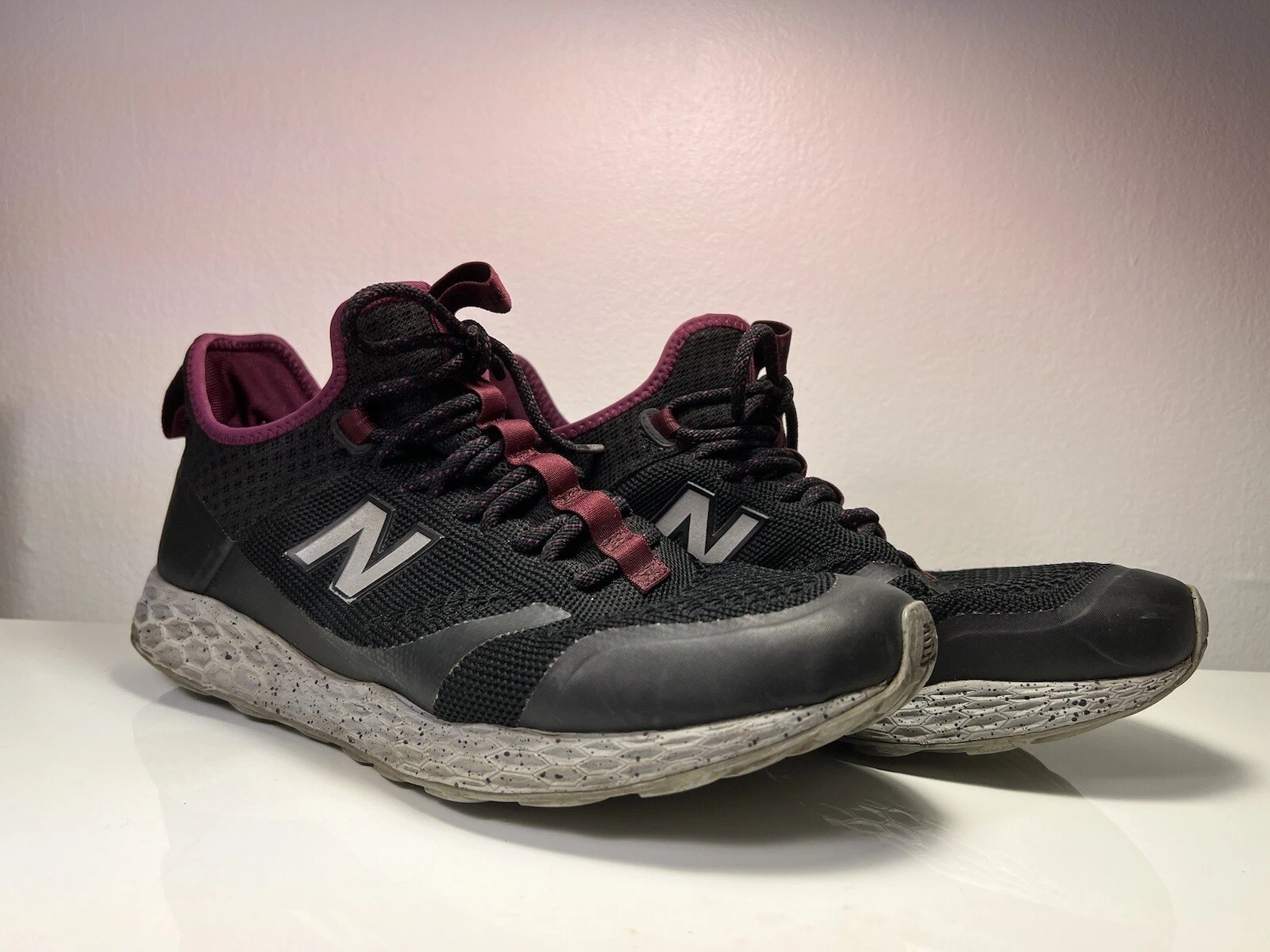 New Balance Men Trailbuster Mens sz 11 MFLTBDVM Black White Pre Owned Sneakers