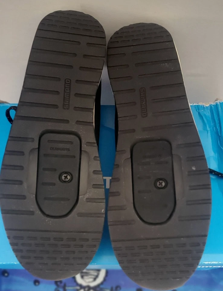 Nuevo Shimano Para hombres/Mujeres EU 40 Negro Zapatos de Ciclismo CT5 SPD Taco Caja Daños Foto 3 de 4