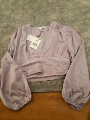 Hübsche aufwendige Damen Bluse. Flieder. Rüschen. Größe 8