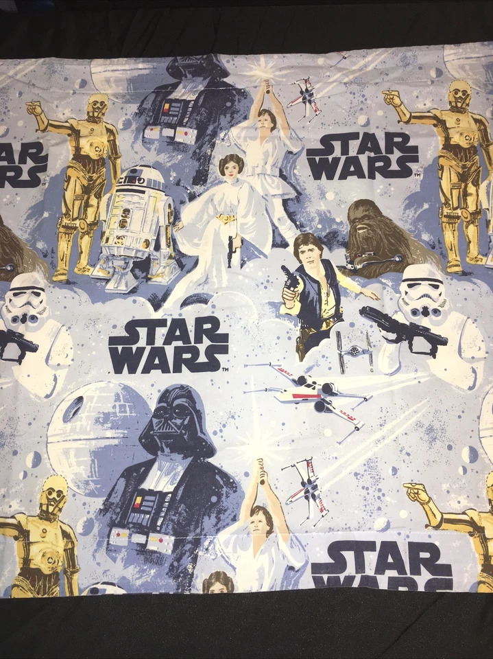 Almohada Pottery Barn Kids Star Wars A New Hope Std Sham Han Luke Leia Darth Vader Foto 3 de 4
